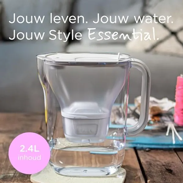 BRITA Style Essential waterfilterkan op tafel, 2,4 liter inhoud