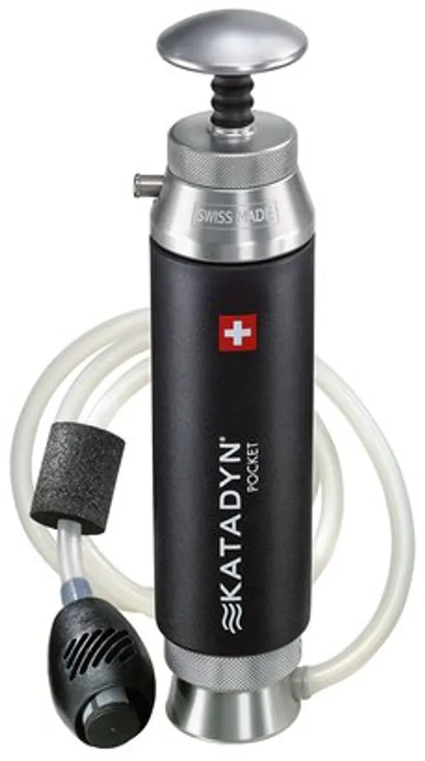 Katadyn Pocket waterfilter met zilverkleurige aluminium behuizing en handpomp