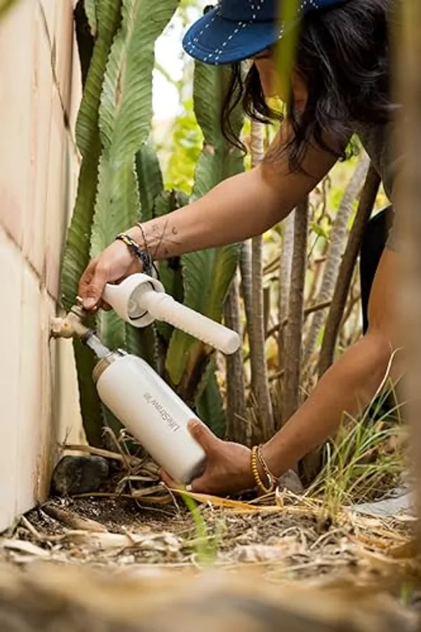 LifeStraw Go RVS 700ml bovenaanzicht met mondstuk en dop