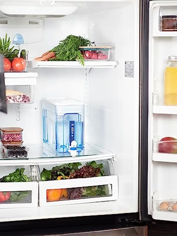 ZeroWater Ready-Read 7,5 liter zijaanzicht