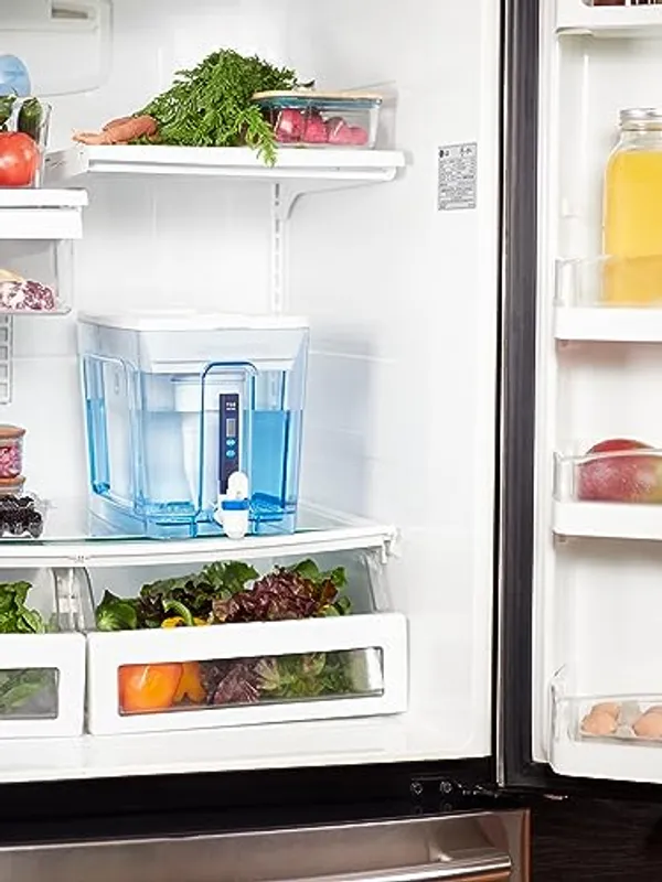 ZeroWater 12,3 liter dispenser in kantooromgeving